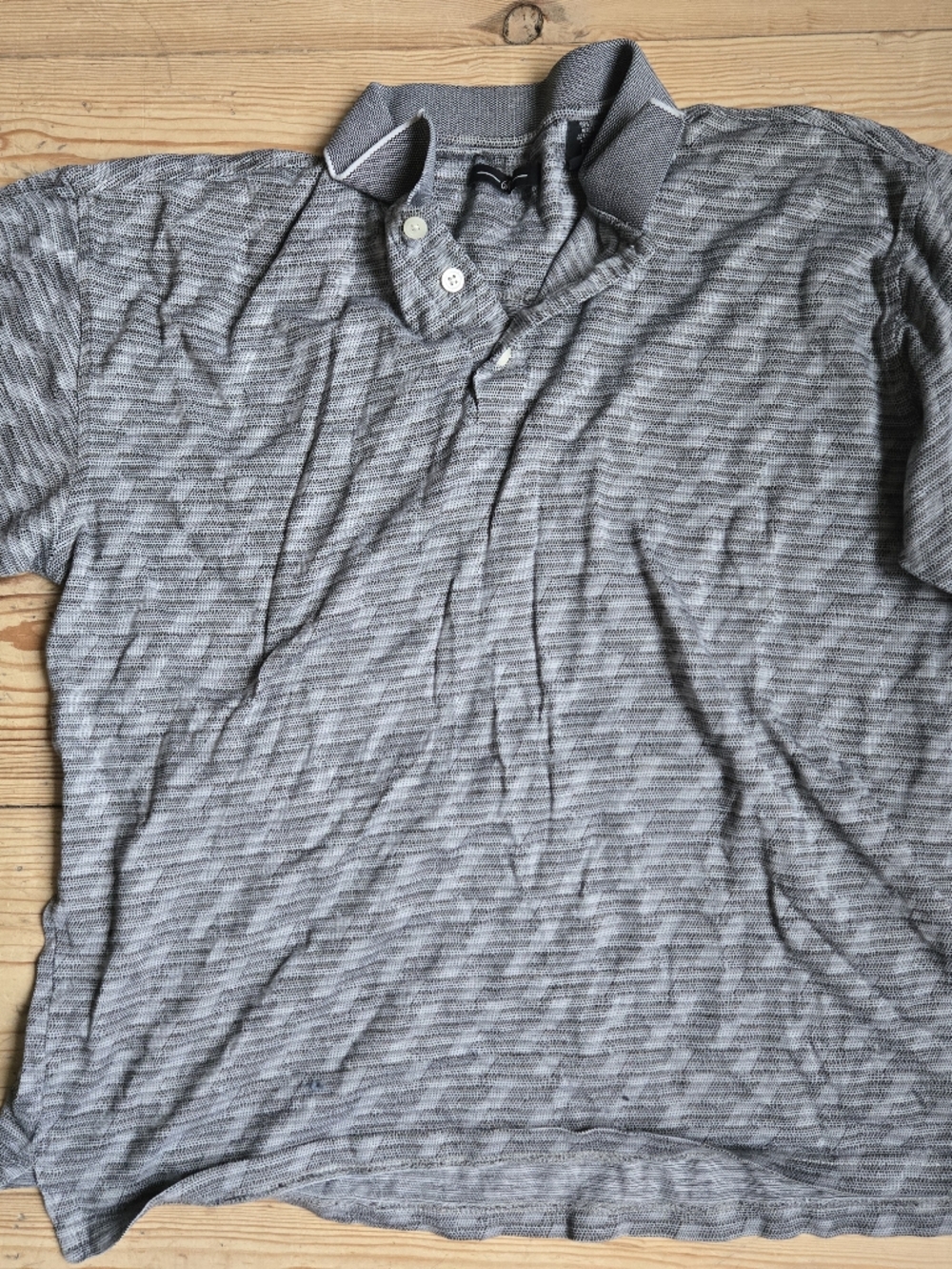 6A Gray Pattern Polo Shirt Size M
